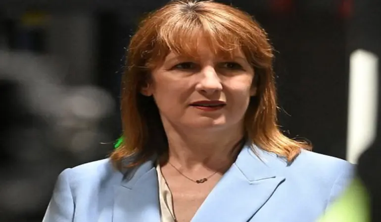 Labour review could put state pension age on course to hit 70