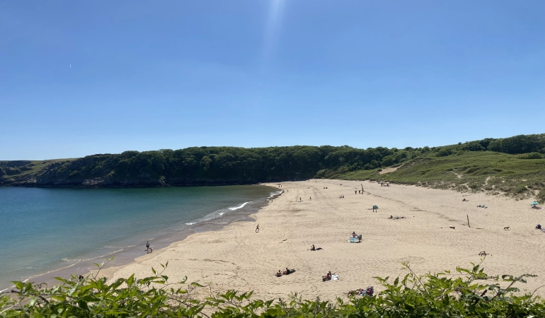 Heatwave and Holiday Traffic Chaos Expected Across Wiltshire and the South