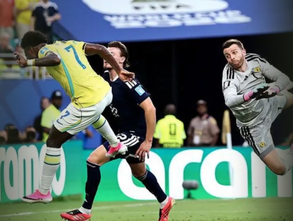 Brazil beat Scotland 3-0 to secure crucial World Cup victory