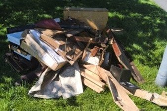 Waste left on verge "temporarily" - Amesbury resident fined £1,000 for fly-tipping