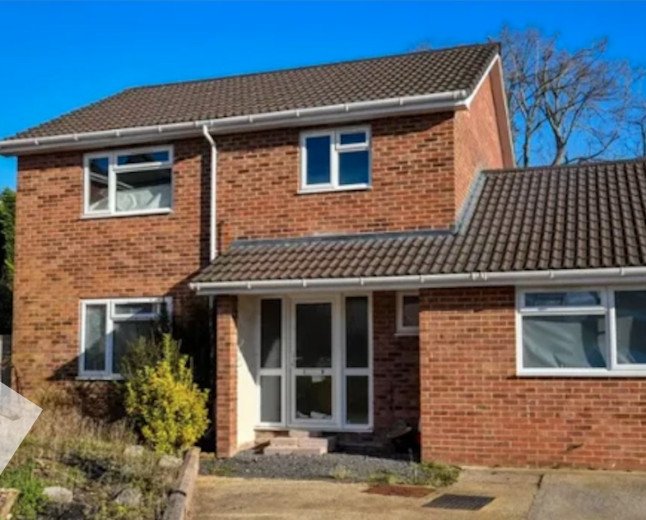 Former home of sergei skripal in Salisbury put up for sale