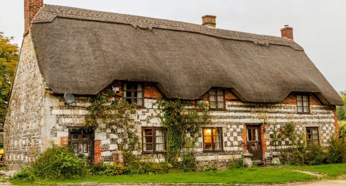 Housing Benefit changes explained: Who can still claim in 2026?