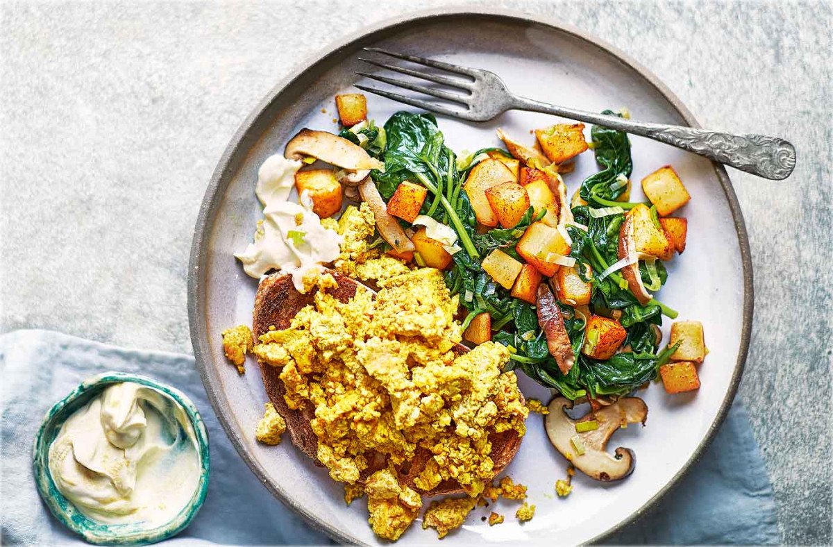 Tofu scramble with potato