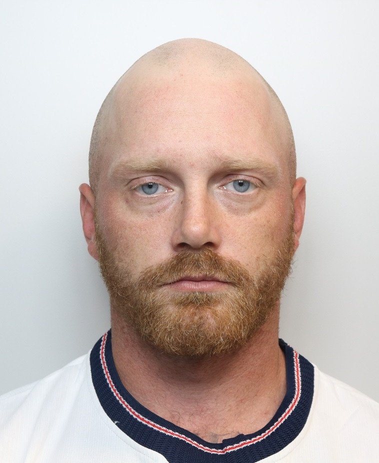 Disqualified driver caught behind wheel with cocaine jailed